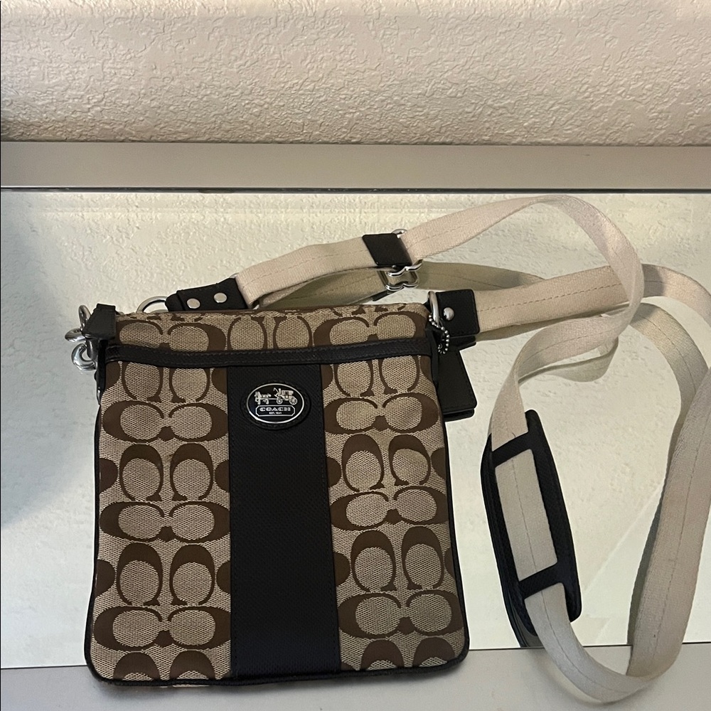 Coach Signature Brown and Black Shoulder Bag